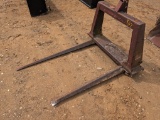 NEW HOLLAND 80 BALE HAY FORKS