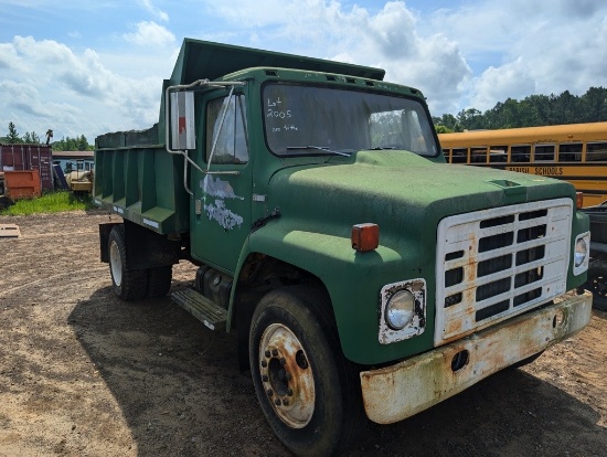1983 INTERNATIONAL S1700 DUMP TRUCK, NO TITLE