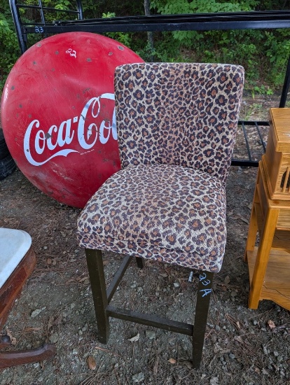 LEOPARD PRINT CHAIR