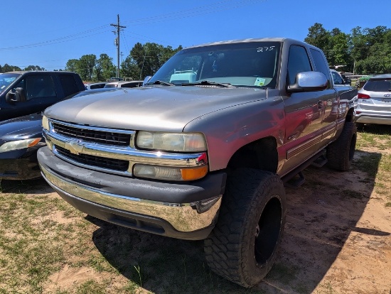 2000 CHEVY SILVERADO 1500 Z71 PICKUP TRUCK, 4X4