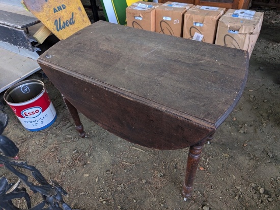 DROP LEAF TABLE