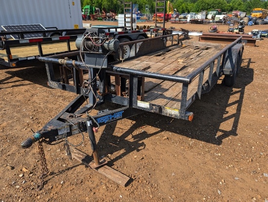 2010 TOP HAT 18FT BUMPER PULL TRAILER