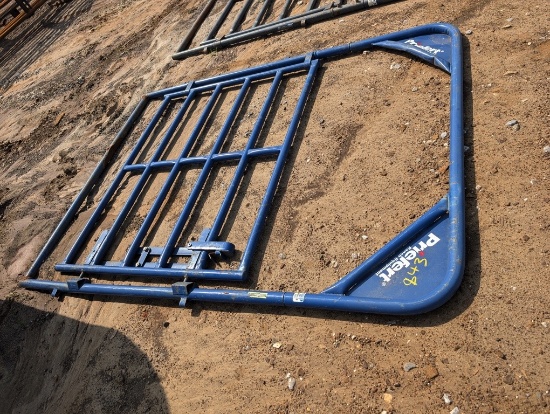 NEW HEAVY DUTY PRIEFERT BULL GATE