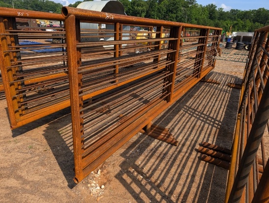 4 HEAVY DUTY 24FT PIPE PANELS