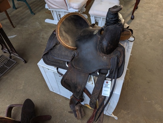 BLUE RIVER SADDLE