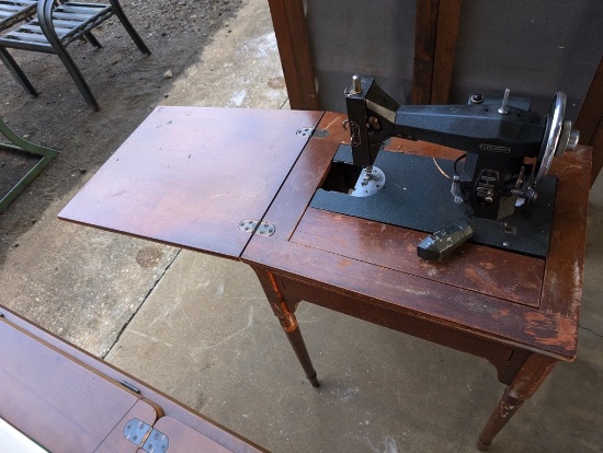 KENMORE SEWING MACHINE