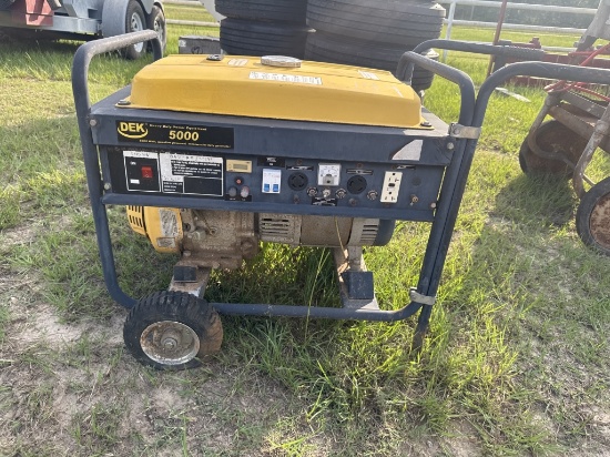 DEK 5000 WATT GENERATOR