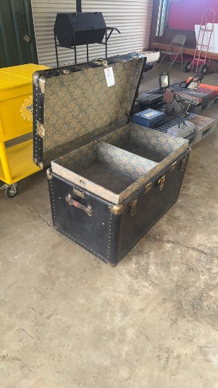 ANTIQUE FANCY TRUNK
