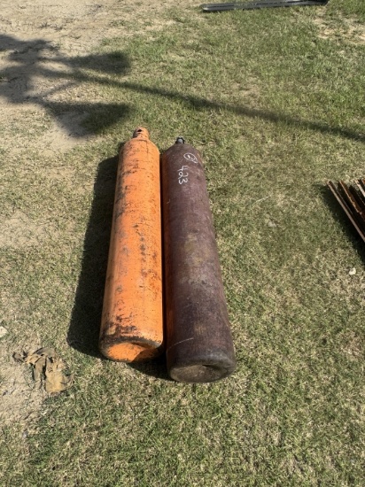 2 OXYGEN BOTTLES