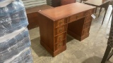 NICE DESK
