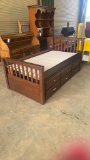 TWIN BED W/TRUNDLE BED