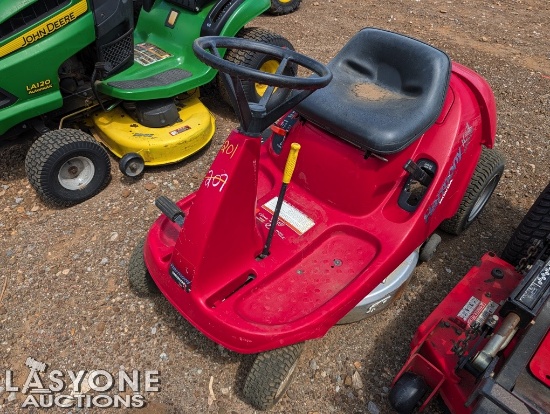 HONDA HARMONY RIDING LAWNMOWER