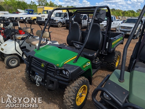JOHN DEERE 825i GATOR W/BED