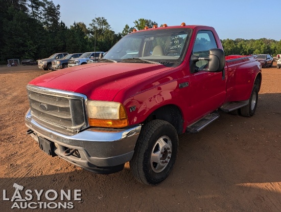 2001 Ford F-350, Gas, V10