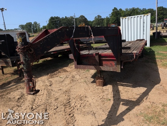 Elite Gn Flatbed Trailer W/Dovetail & Ramps