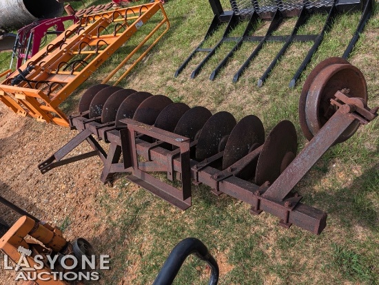 3 POINT HITCH OFFSET DISK