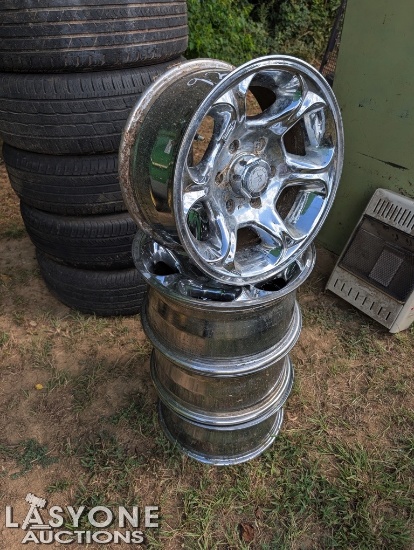 Set Of (4) 6 Lug Chrome Rims