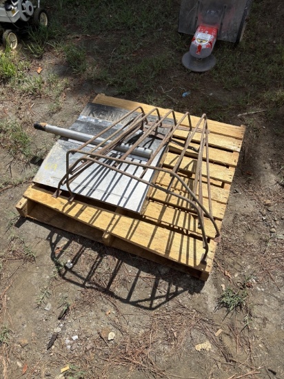 Kentworth Fender & Hay Racks