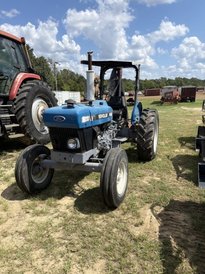 New Holland 3930 Tractor