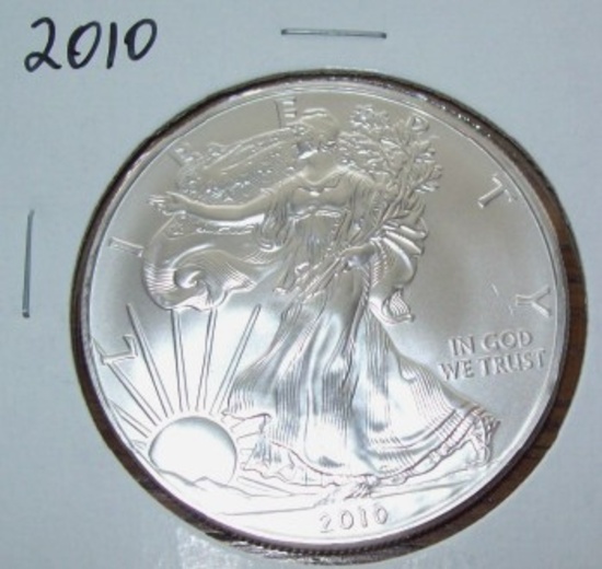 2010 American Silver Eagle 1 troy oz. Silver Dollar Coin