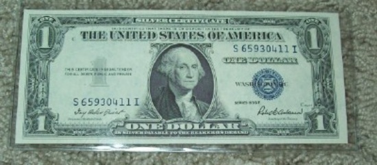 1935-F $1 Silver Certificate Uncirculated Note Currency One Dollar