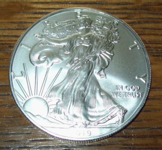 2019 American Silver Eagle 1 troy oz. .999 Fine Silver Dollar Coin