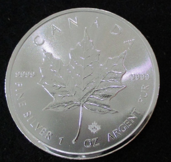 2019 Canada Maple Leaf $5 1 troy Oz. .999 Fine Silver Coin