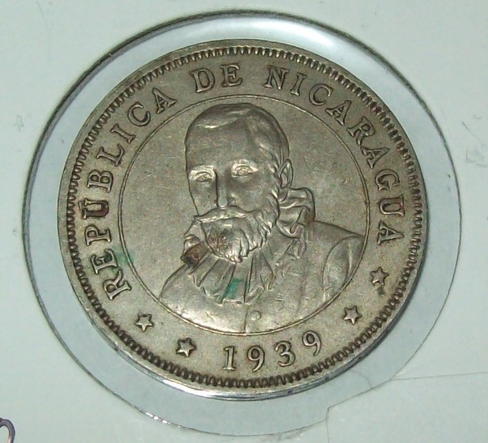 1939 Nicaragua 50 Centavos Silver Foreign Coin