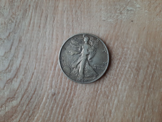 1940 Walking Liberty US Half Dollar Coin 90% Silver