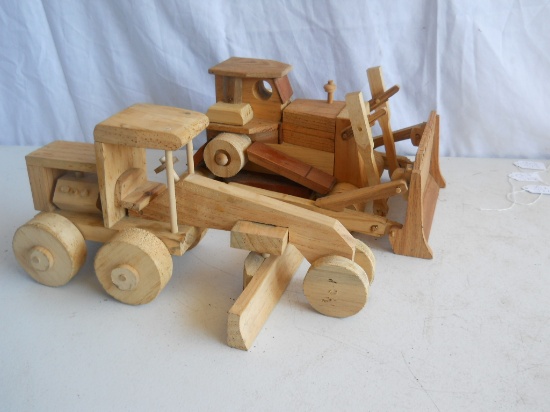 Lot of 2 Wooden Toys