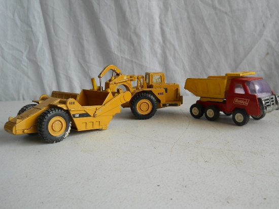 Lot of 2 Work Trucks