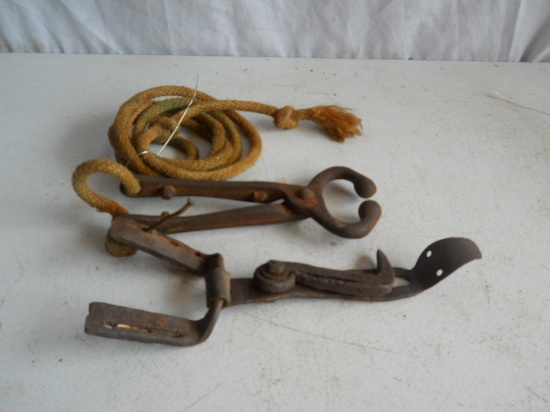 Lot of 2 Vintage Items