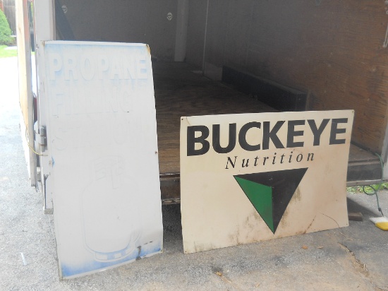 Lot of 2 Signs