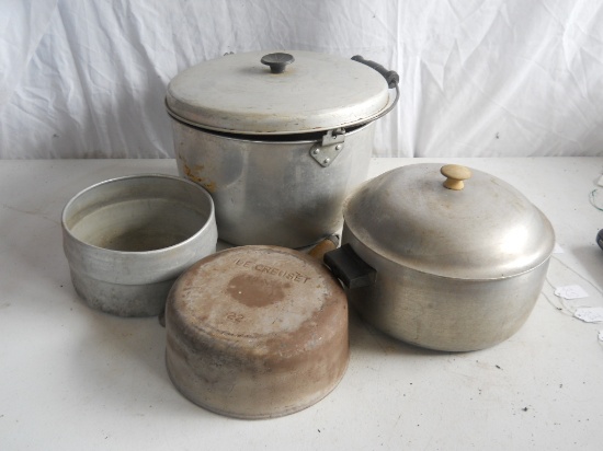 Lot of Cookware