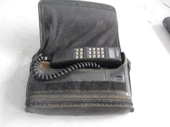 Vintage "Bag Phone" w/ Case & Battery