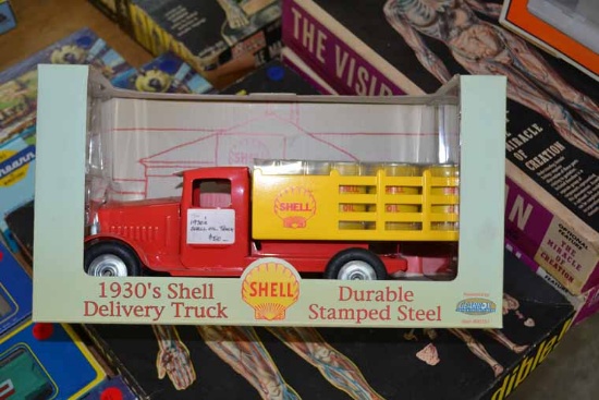 2004 Gearbox Toys Shell 1930's Delivery Truck
