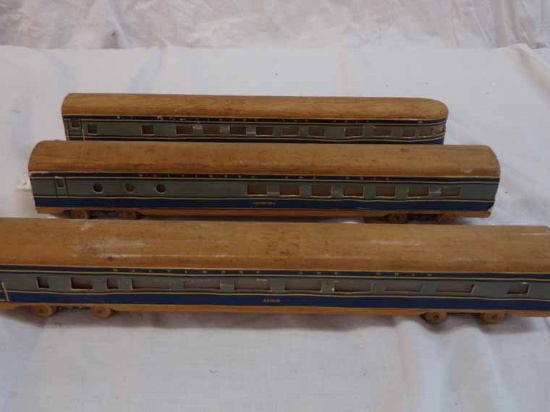 Lot of 3 H.O Wooden Lightweight Passenger Cars