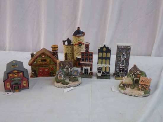 (8) "HO" Ceramic Buildings