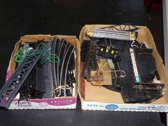 (2) Flats of Misc "HO" Track & Atlas Turn Table (As Is)