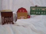 Lot of 3: Plastic stable, Mill, & Apartment