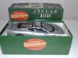 Matchbox Masterclass Jaguar XJ 220 1/24 diecast model