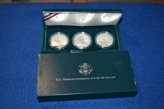 1994 US Mint US Veterans Commemorative Three Coin Set