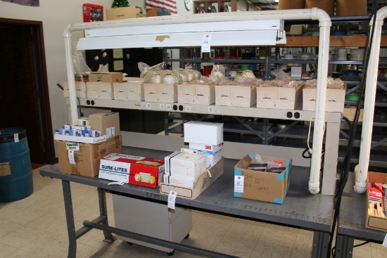 30"x72" Metal Work Table W/work Light.