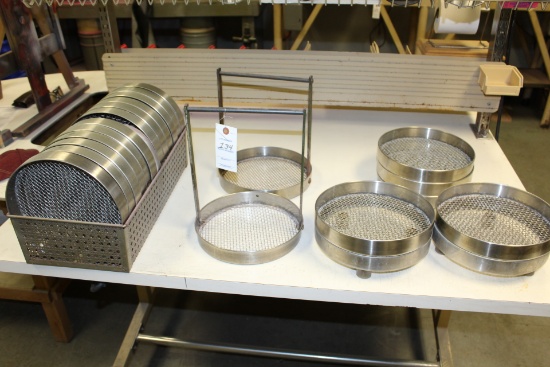 21 Stainless Steel Parts Cleaning Trays. 9" In Diameter.