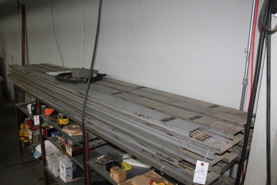 16- 10' Sections Of Square D 100 Amp Plug-in Bustray.