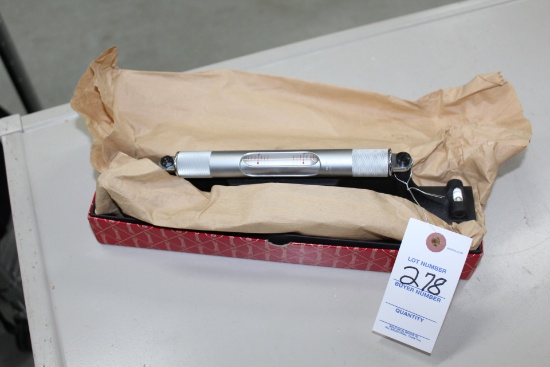 New Starrett 98-12 Level.