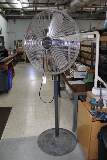 Hampton Bay Floor Fan.