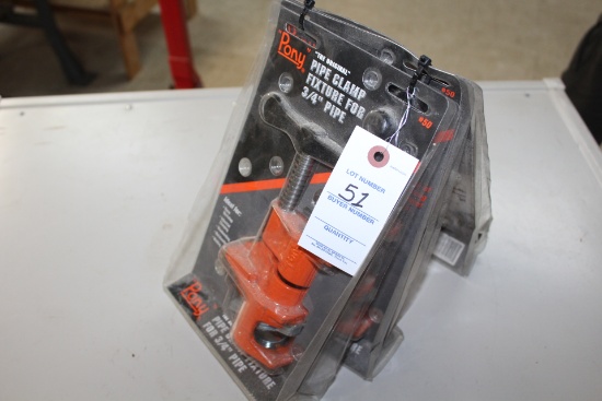 3 Pony Pipe Clamp Fixtures For 3/4" Pipe.
