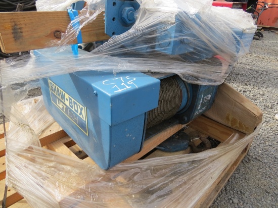 1/4 Ton Capacity Travel Hoist
