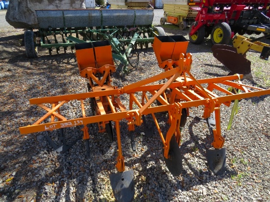 3 Row Planter
